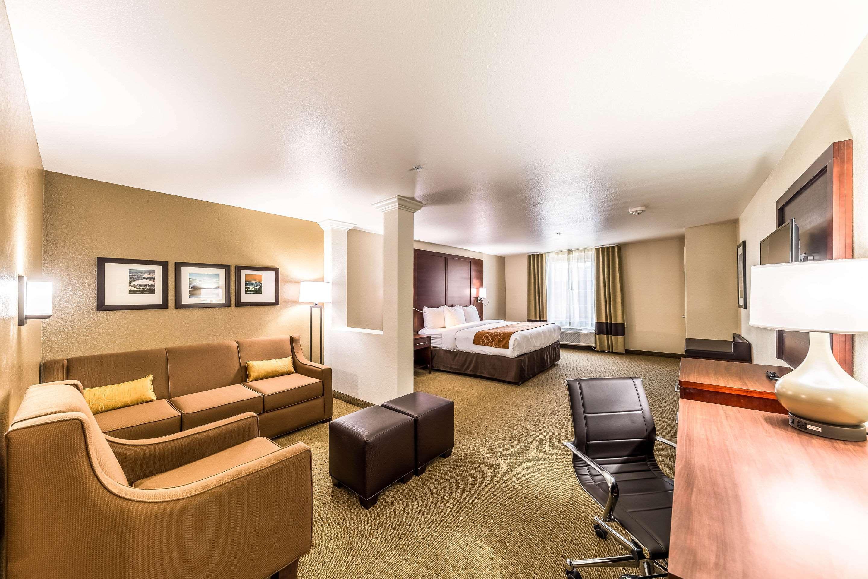 Hotel Comfort - Arlington North