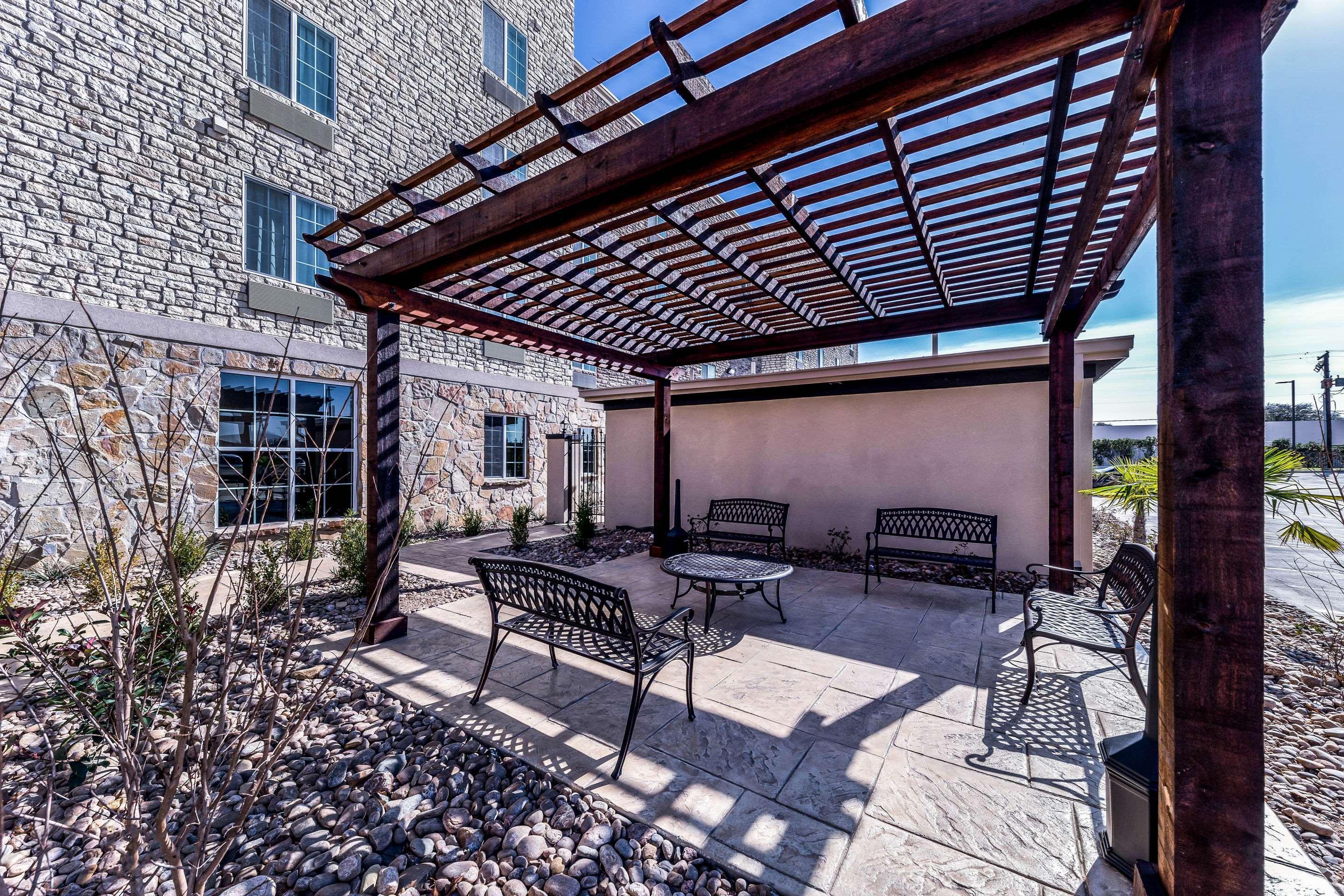 Comfort - Arlington North 3*