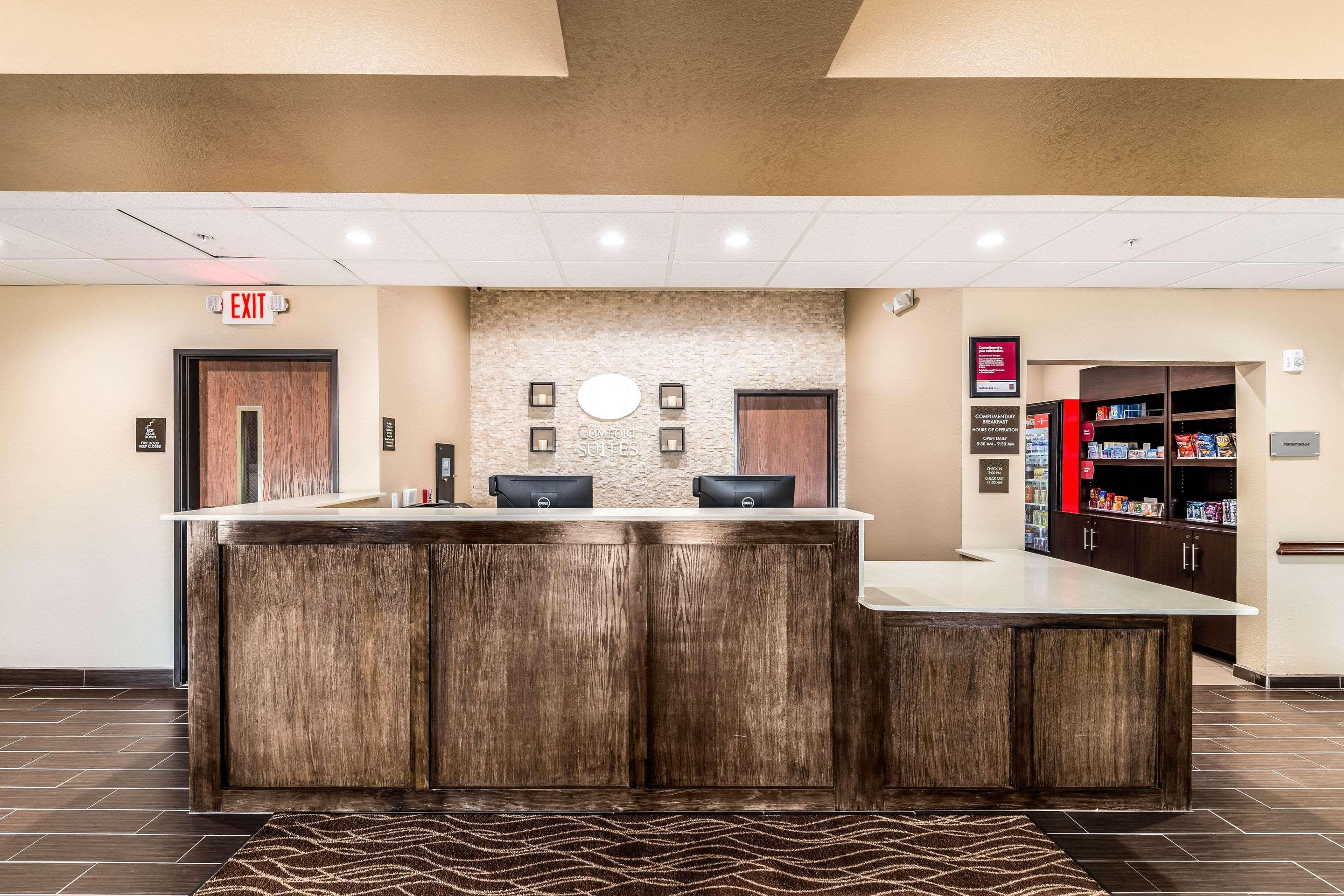 Comfort - Arlington North Hotel
