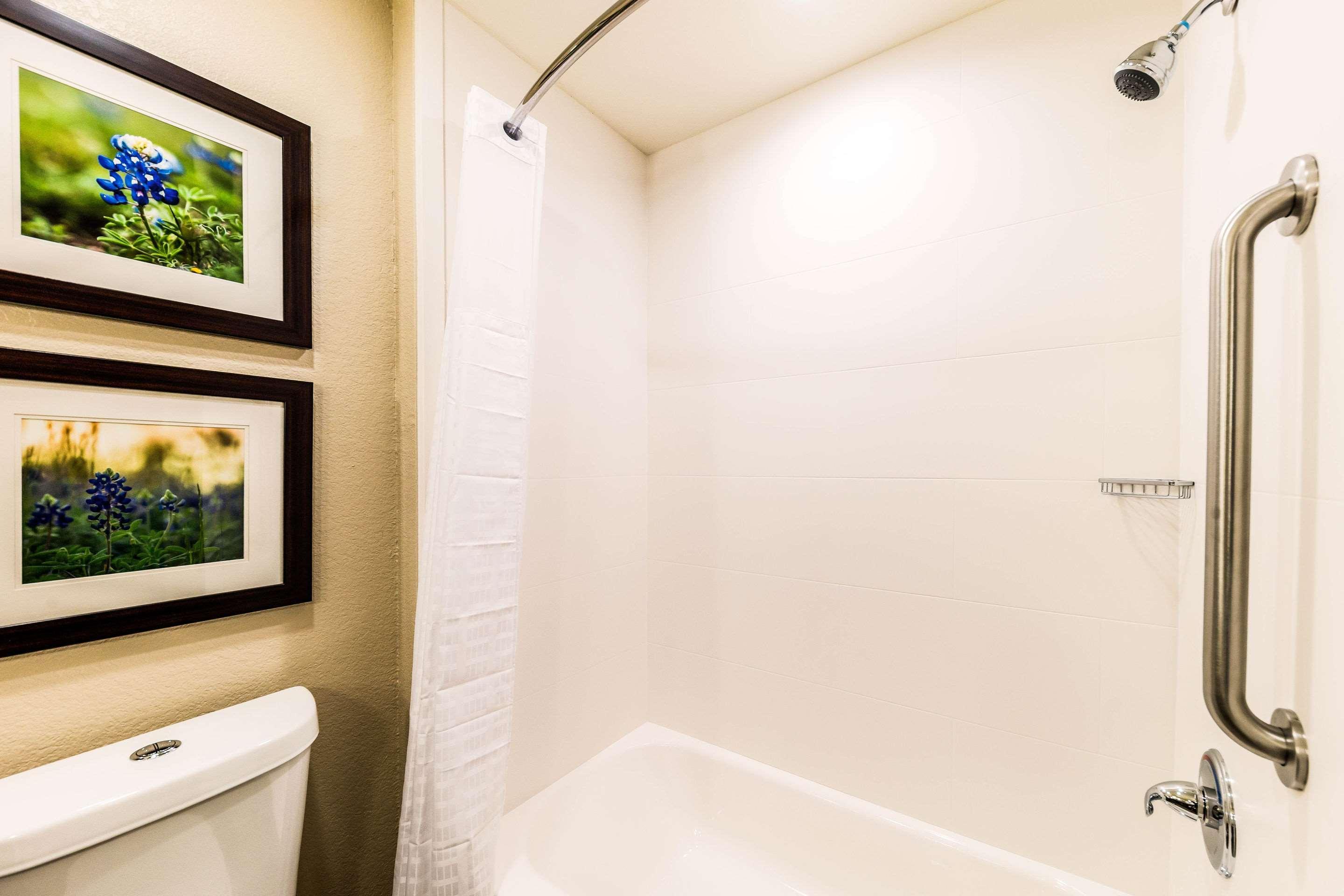 Comfort - Arlington North Hotel 3*